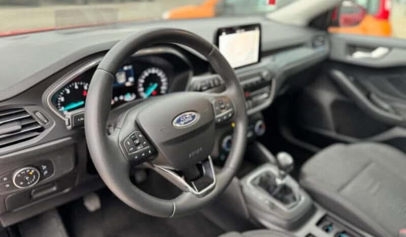 FORD FOCUS ACTIVE lleno